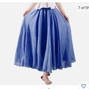 Ochenta Blue skirt, layered and comfortable!
